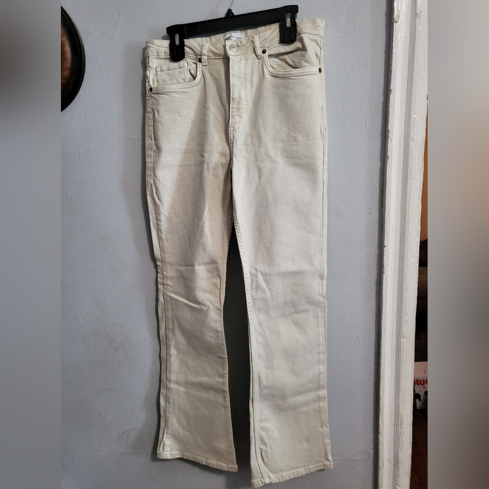 Zara Size 12 Khaki pants